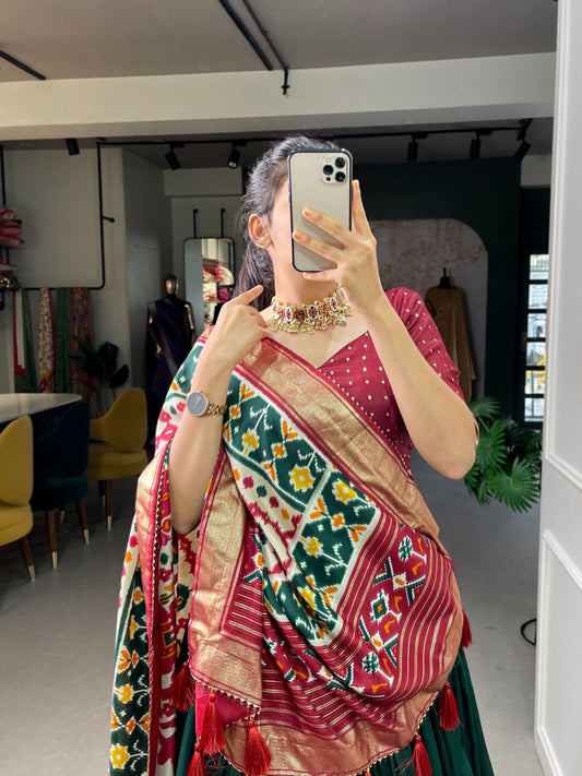 Presenting a perfectly blended Tussar silk lehenga for festive season to charm your look!✨