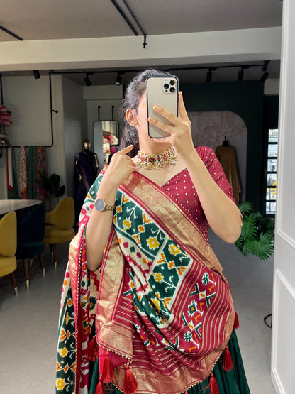 Presenting a perfectly blended Tussar silk lehenga for festive season to charm your look!✨